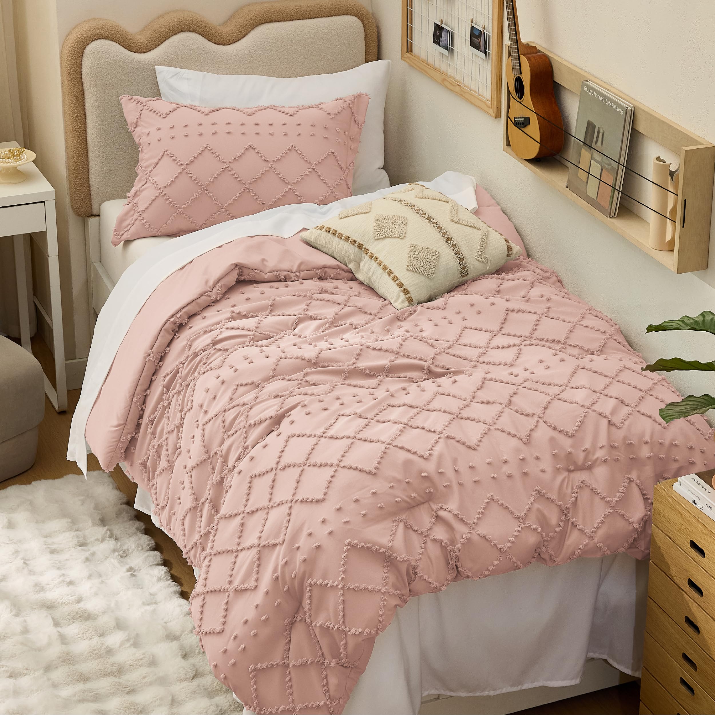 Bedsure Twin Comforter Set - White Boho Twin Comforter, Distressed Vintage Dorm Bedding Set for Kids, 2 Pieces Modern Farmhouse-Style Bed Set, Includes 1 Pillow Sham