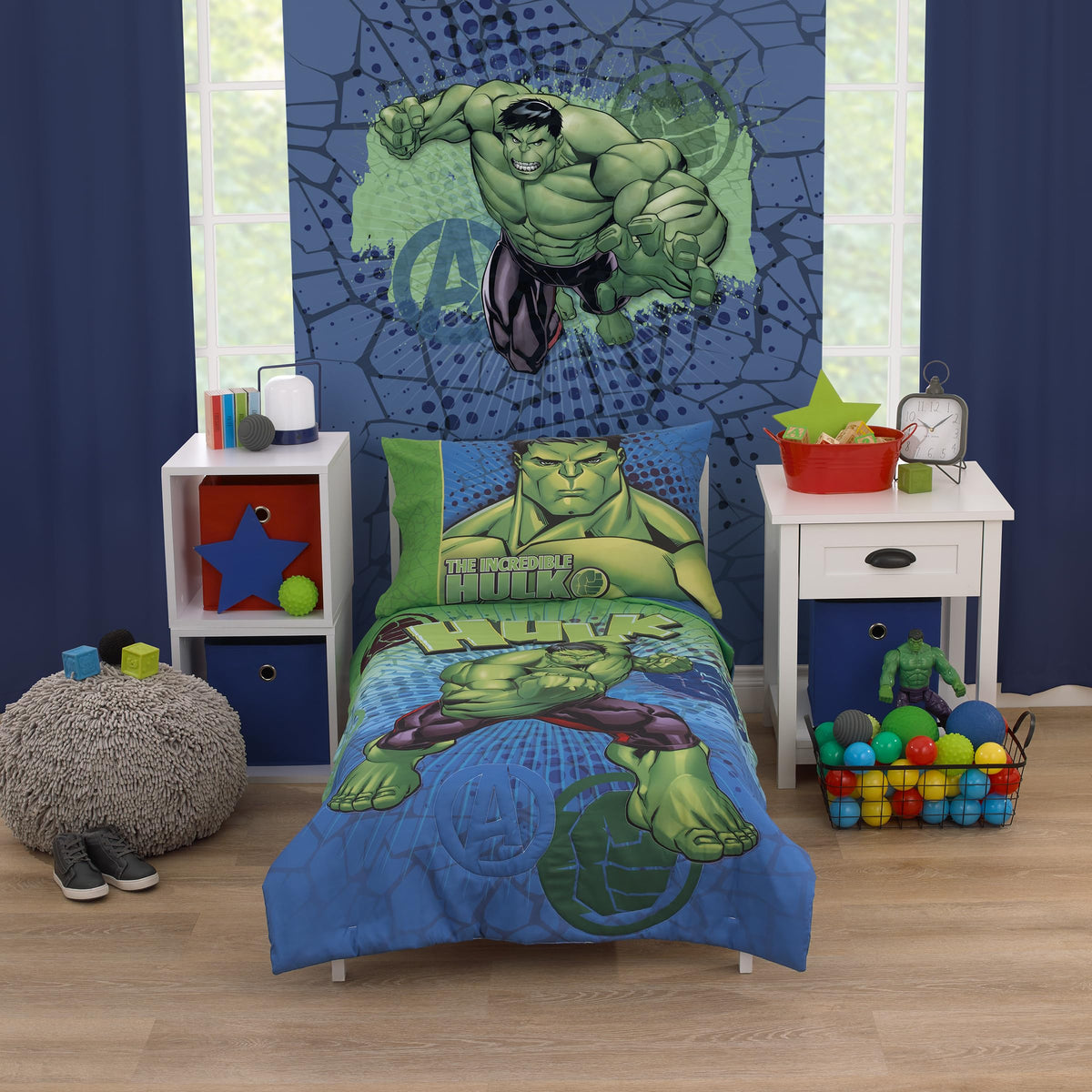 NoJo Marvel The Avengers I Am A Hero Blue, Green, Red, and Yellow 4 Piece Toddler Bed Set - Comforter, Fitted Bottom Sheet, Flat Top Sheet, and Reversible Pillowcase