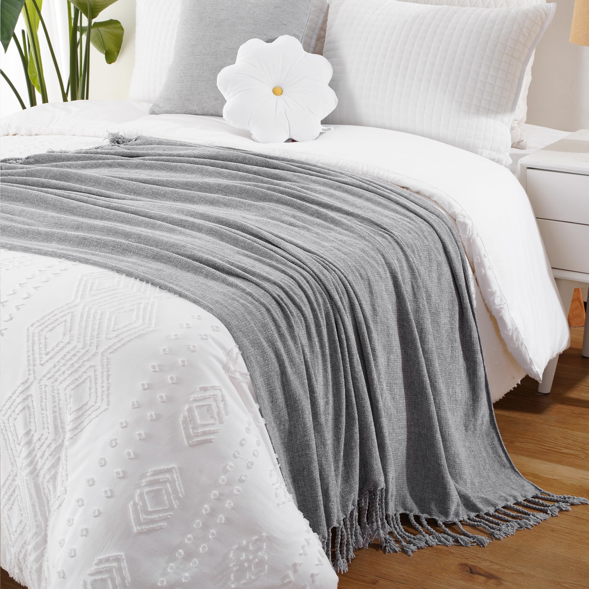 BATTILO HOME Beige Chenille Throw Blanket for Couch, Soft Cozy Textured Knit Throw Blanket with Handmade Fringe Tassels, Lightweight Decorative Farmhouse Blanket for Sofa Bed Chair, 50"x60"