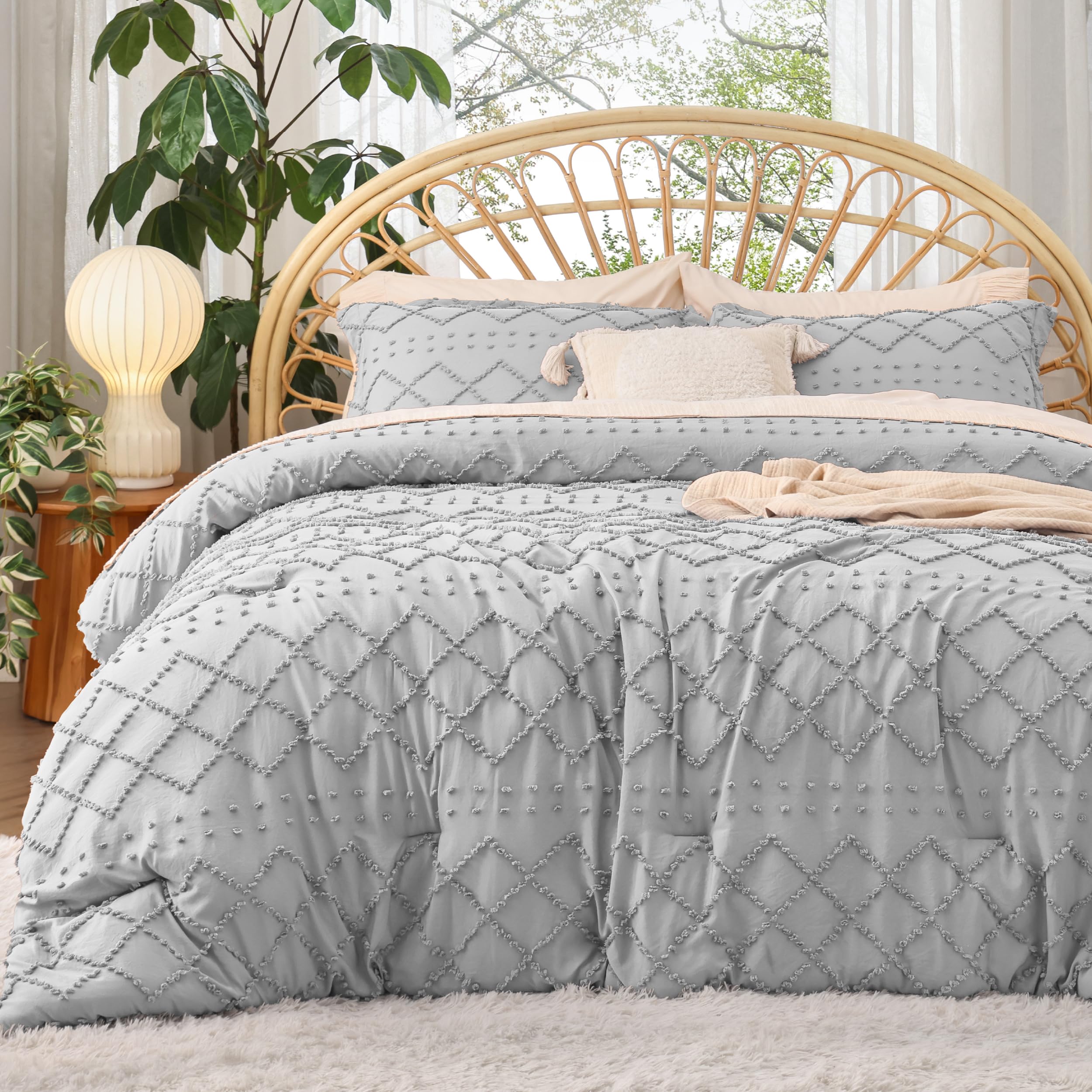 Bedsure Twin Comforter Set - White Boho Twin Comforter, Distressed Vintage Dorm Bedding Set for Kids, 2 Pieces Modern Farmhouse-Style Bed Set, Includes 1 Pillow Sham