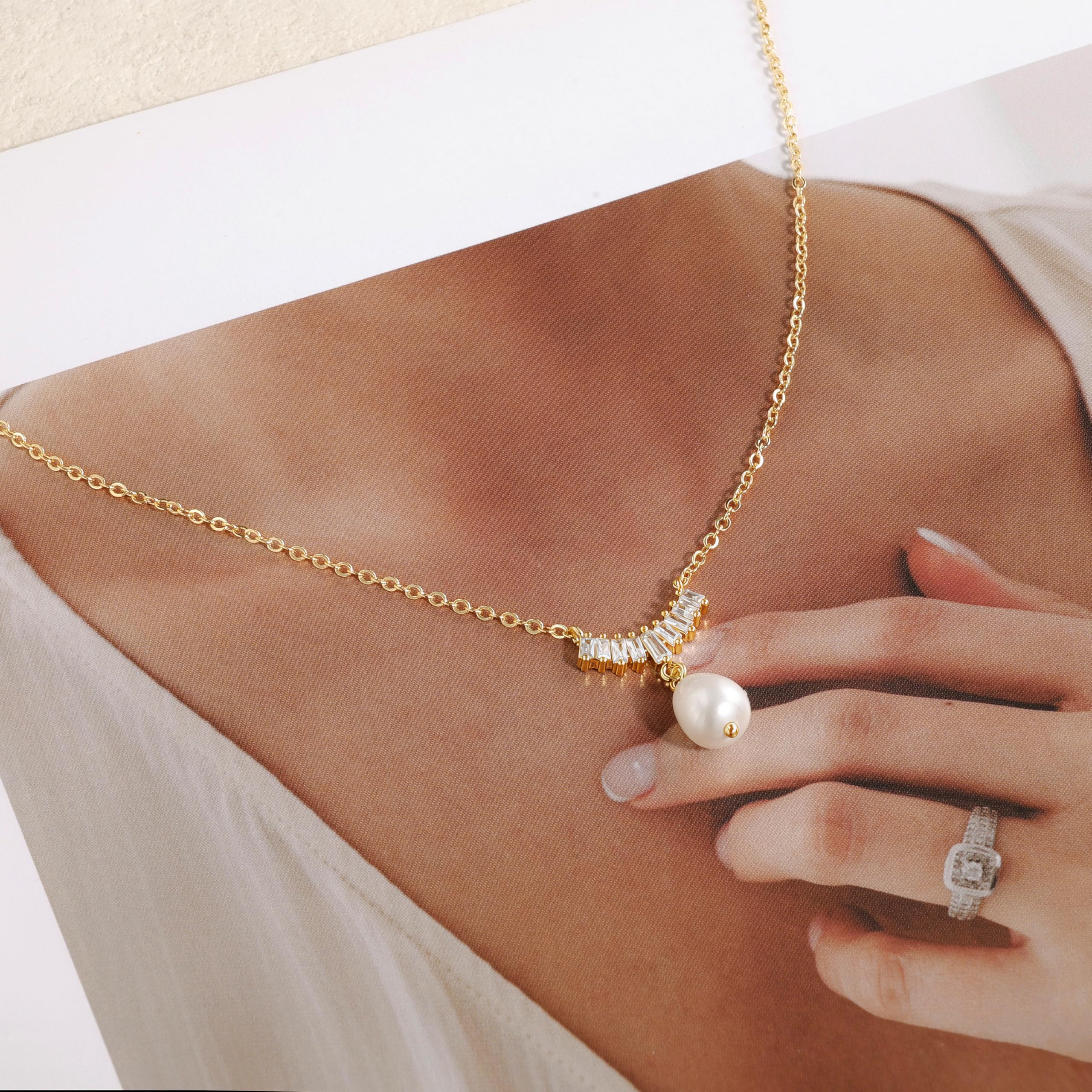 Pearl Necklace for Women Trendy,14k Gold Plated Necklace Dainty Wedding Necklace Small Cute Choker Necklace Gold Prom Drop Necklace Vintage Waterproof Jewelry for Women Prom Jewelry Fashion Gifts