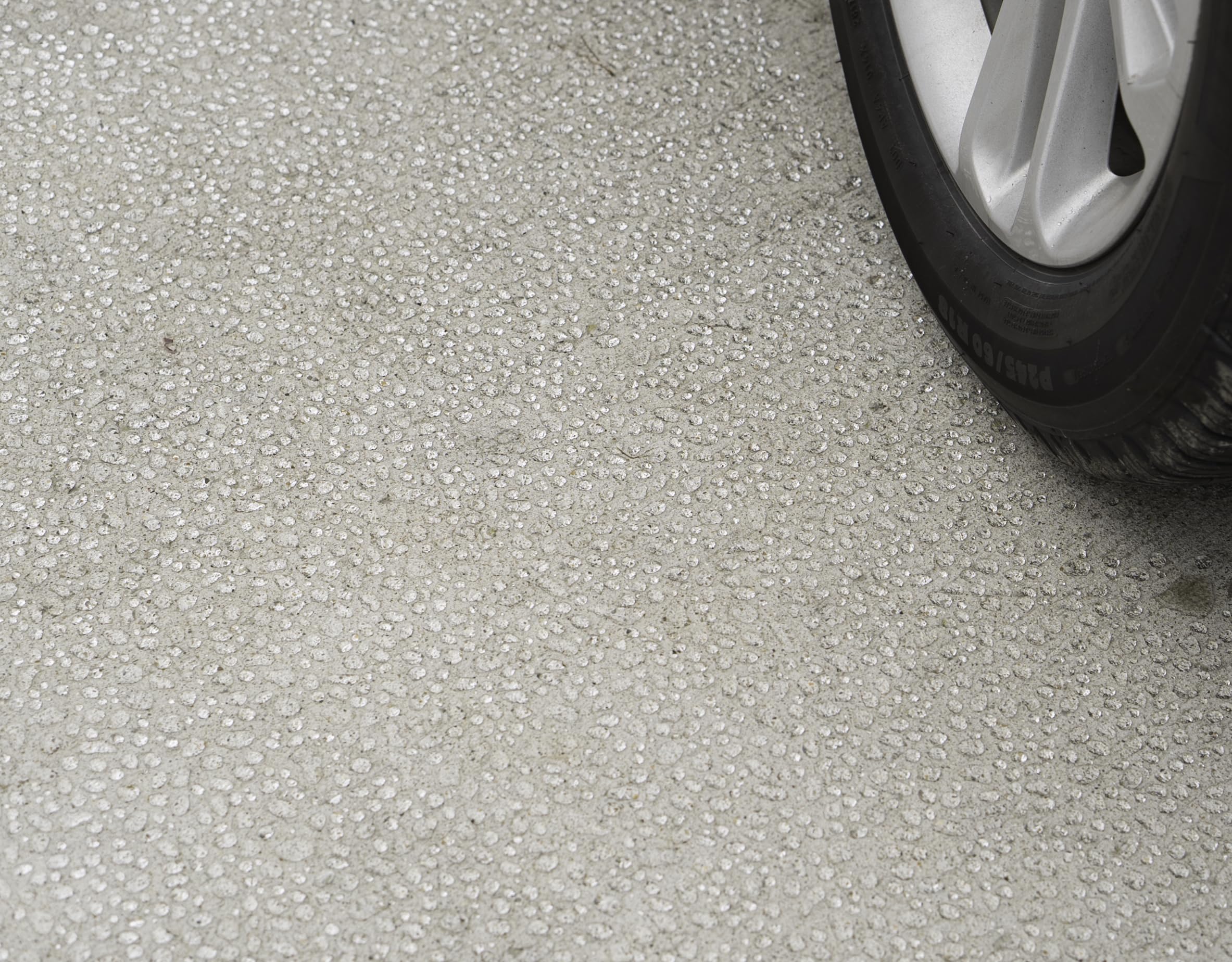 MasonryDefender Concrete Sealer - Deep Penetrating Water Repellent, Silane Siloxane - 1 Gallon