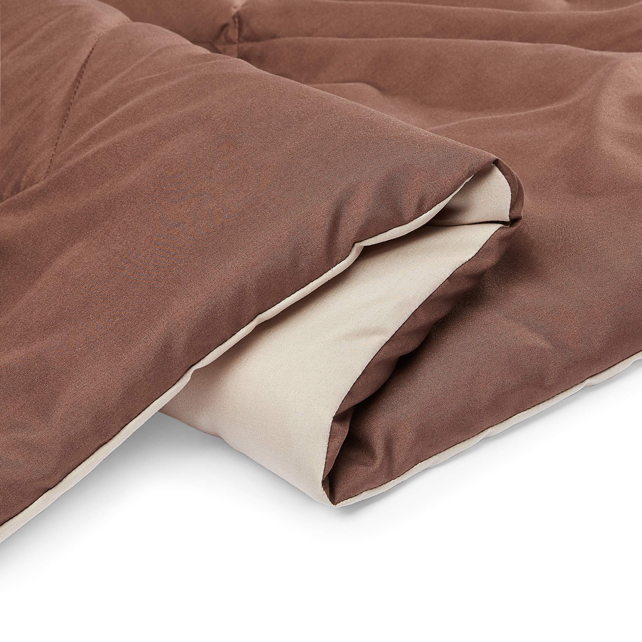 Amazon Basics Reversible Lightweight Microfiber All Season Comforter Blanket, Twin/Twin XL, Burgundy/Grey (Pack of 2)