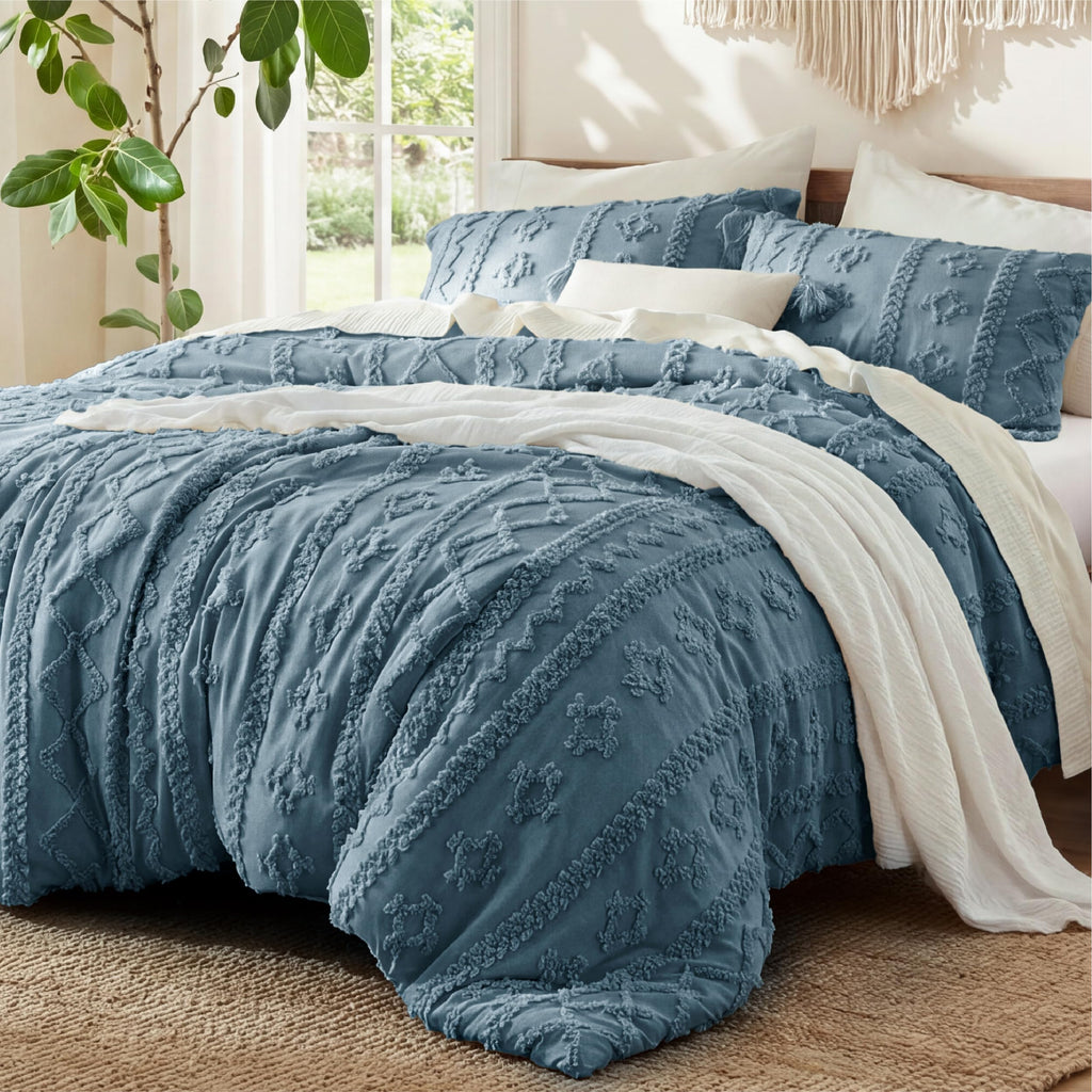 Bedsure Tufted Boho Comforter Set Twin Size - Beige Boho Bed Set, GentleSoft™ 2 Pieces Farmhouse-Style Embroidery Bedding, Gifts for Woman, Soft Jacquard Kids' Twin Comforter for All Seasons