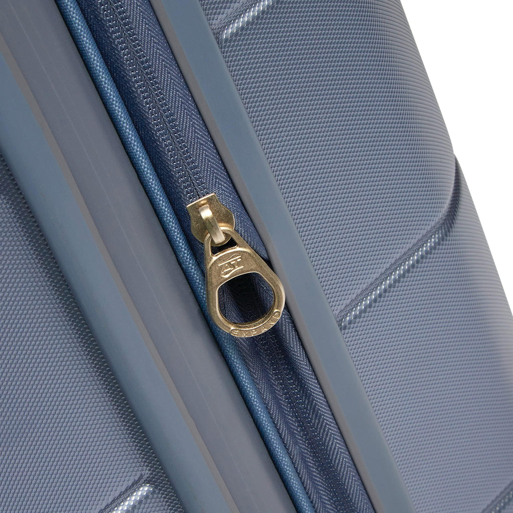 American Tourister Stratum 2.0 Expandable Hardside Luggage with Spinner Wheels, 2-Piece Set 20/28, Blue