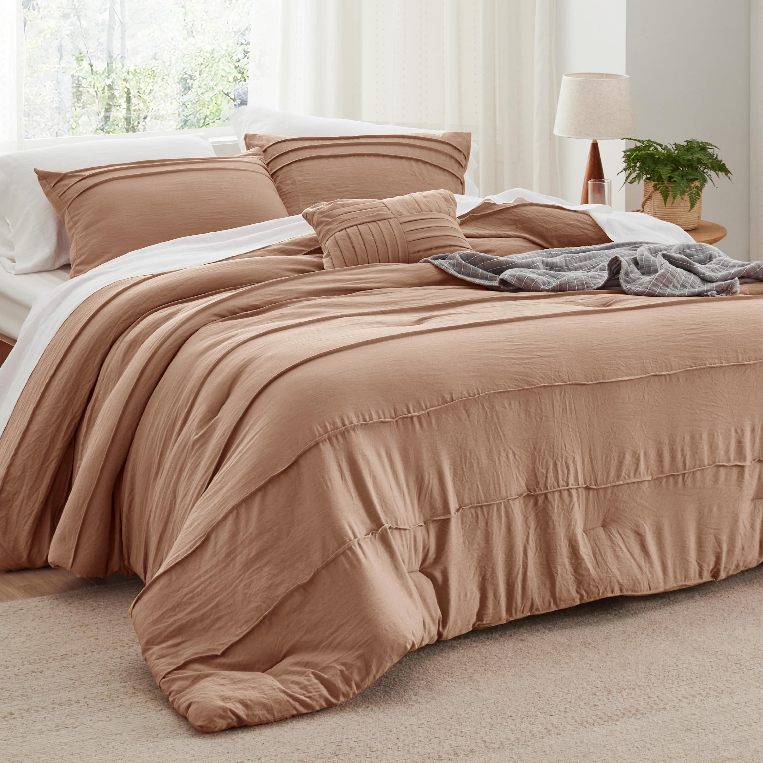 Bedsure Twin Comforter Set - 3 Pieces Pinch Pleat Bed Set, Beige Boho Bedding for All Season, 1 Soft Comforter, 1 Pillowcase, 1 Decorative Pillow