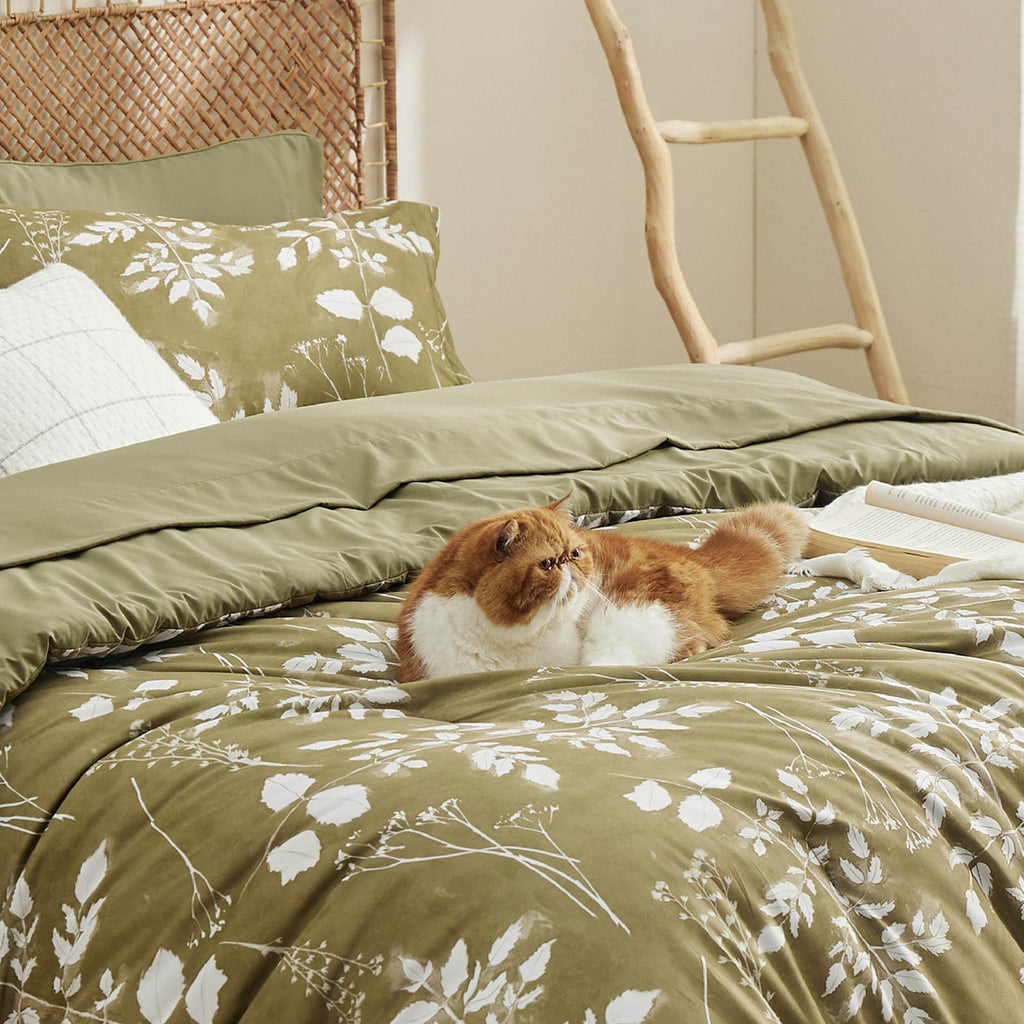 Bedsure Twin Comforter Set - 5 Pieces Floral Sage Green Soft Bedding Sets, Twin Bed in a Bag with Botanical Flowers Comforter, Sheets, Pillowcase & Sham