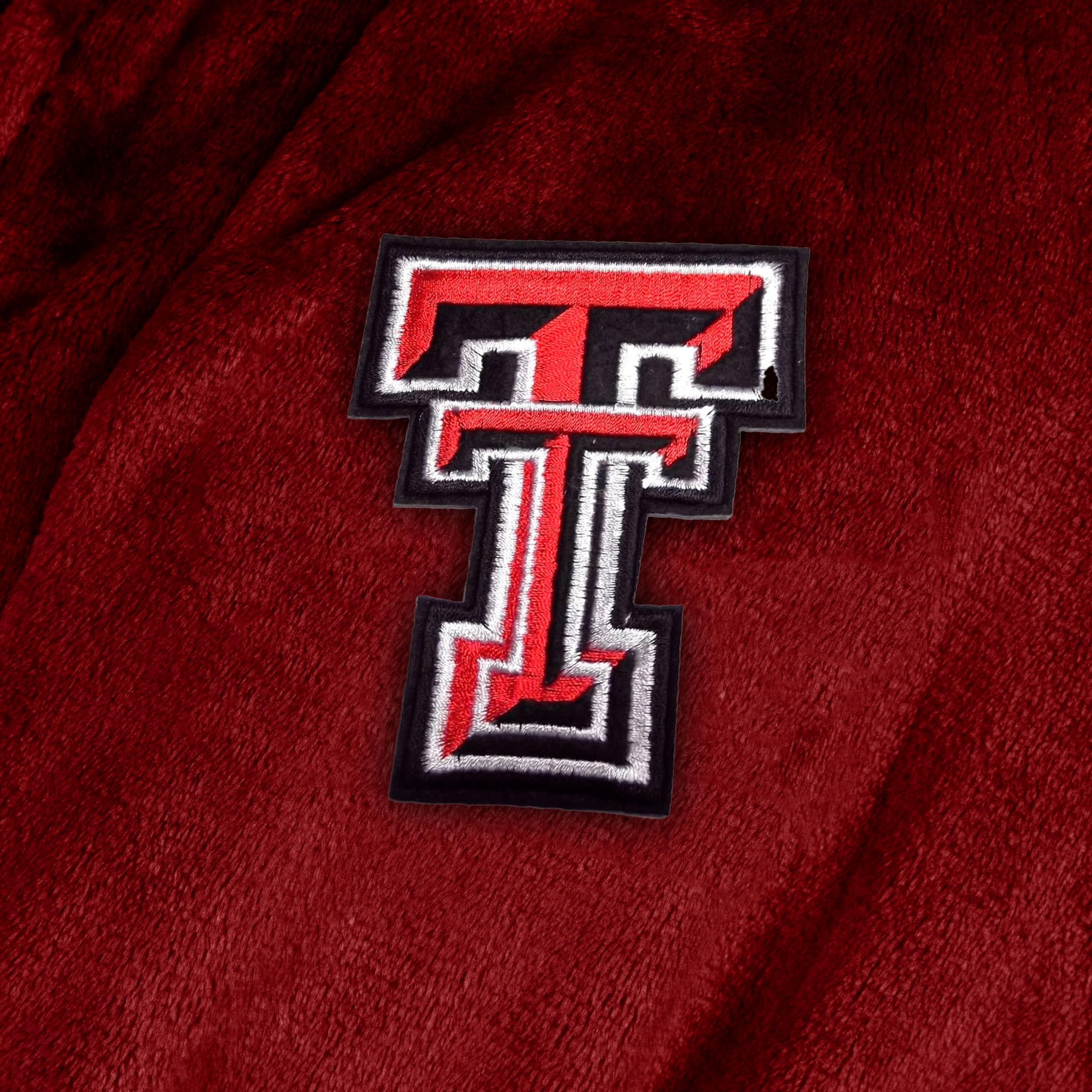 Northwest NCAA Adult Unisex Silk Touch Bathrobe, Officially Licensed Loungewear, Soft Plush Polyester