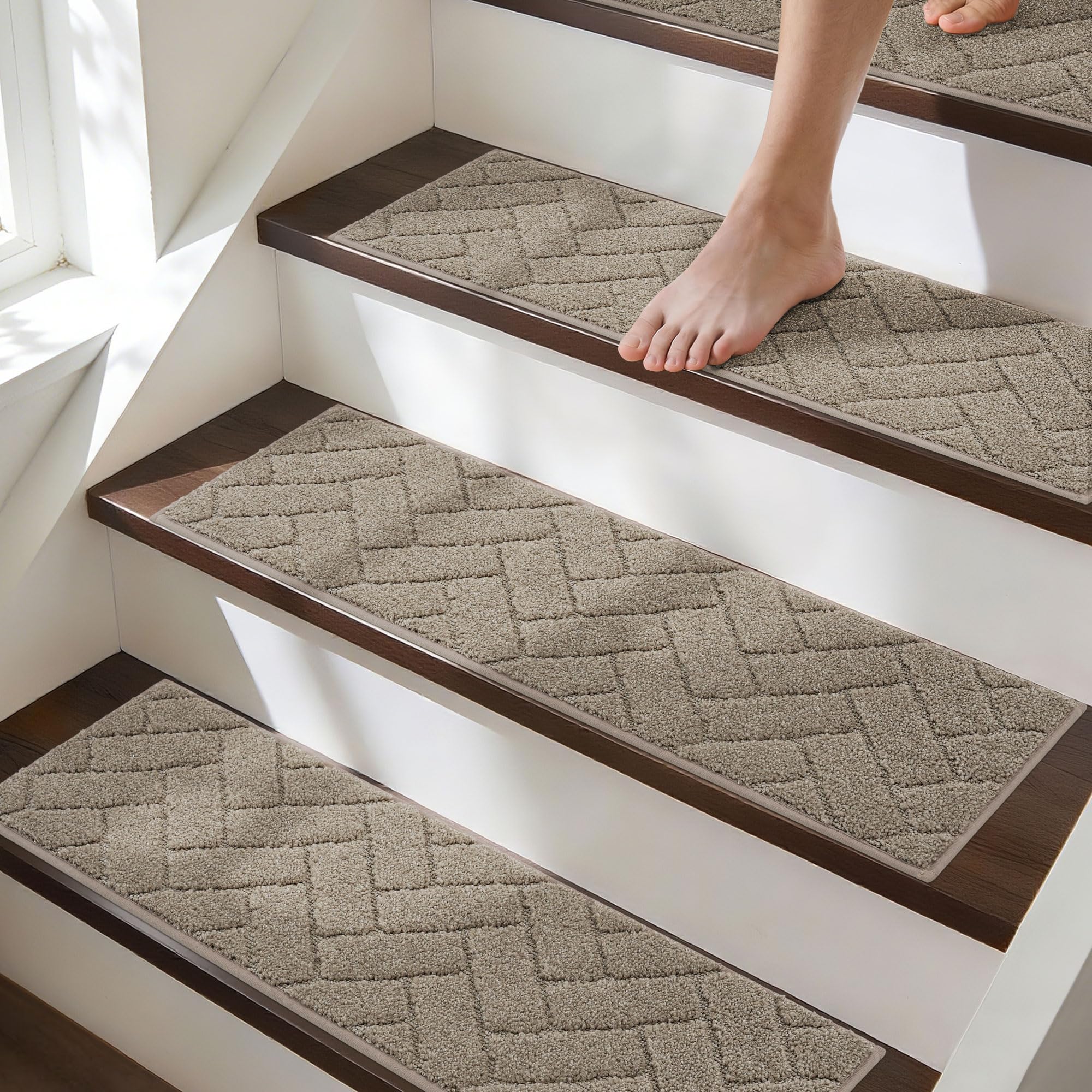 BEQHAUSE Stair Treads for Wooden Steps 28inX9in, Non Slip Carpet Stair Treads Indoor Stair Runners Machine Washable, Soft Stair Rugs Mat Surface Polyester TPE Backing, 4pcs, Beige