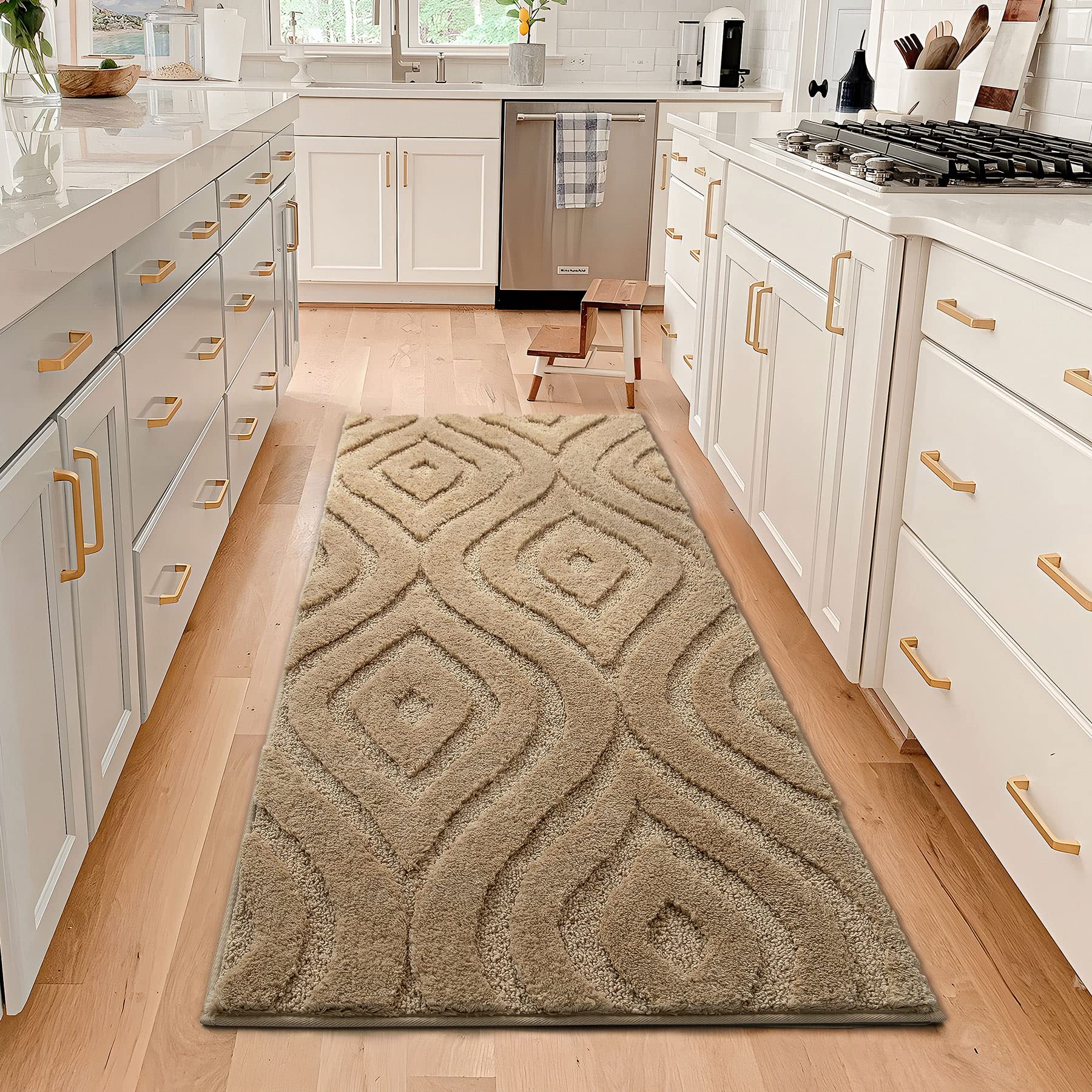 DEXDE Bathroom Rugs Runner 24x47 Long Bath Rug Non Slip Soft Washable Large Bath Mats for Bathroom Bedroom Hallway Kitchen Floor Carpet Modern Boho Decor, Beige
