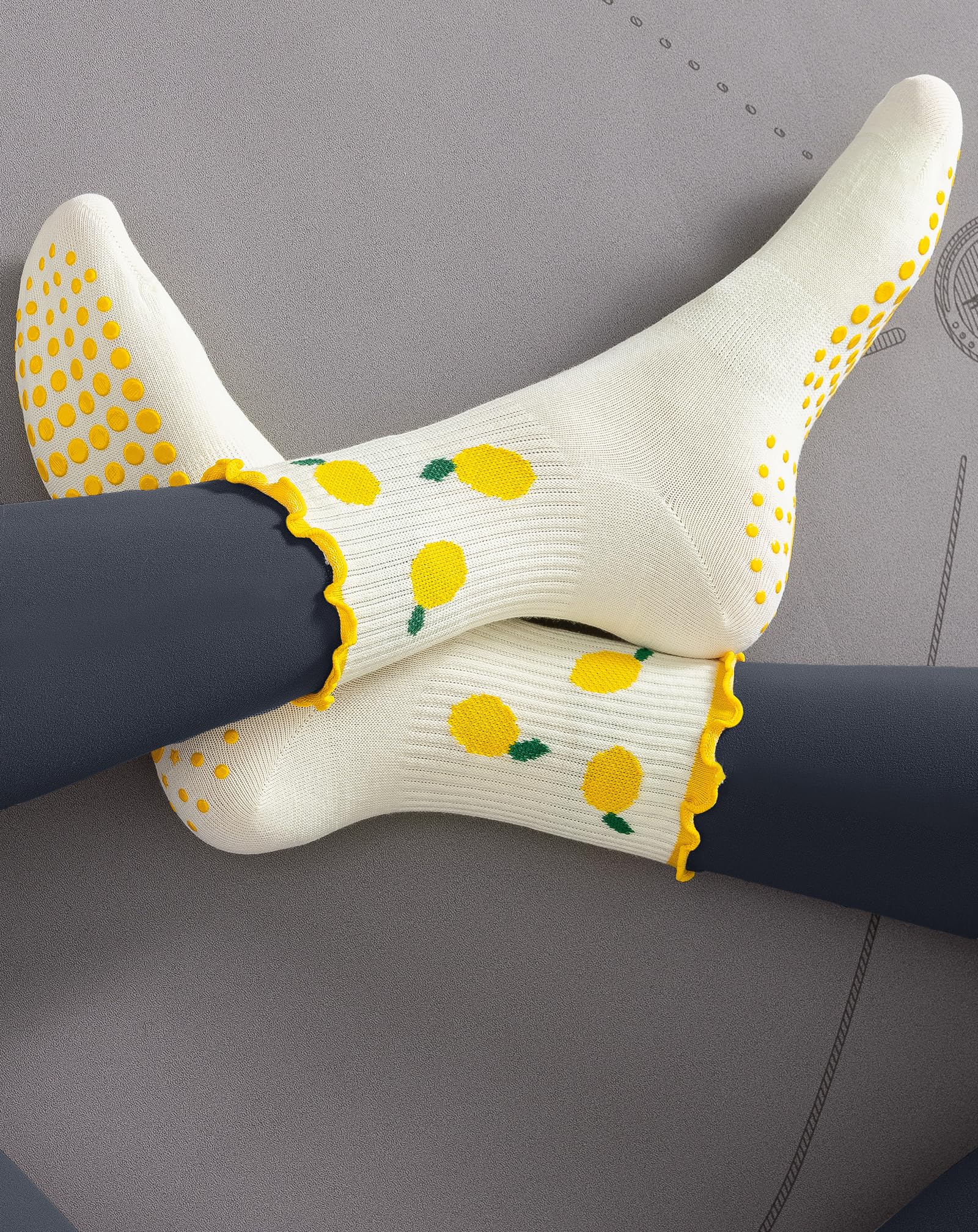 Yawlsow Pilates Grip Socks for Women Yoga Grippy Socks Cute Barre Non Skid Athletic Crew Sticky Sock Workout Hospital