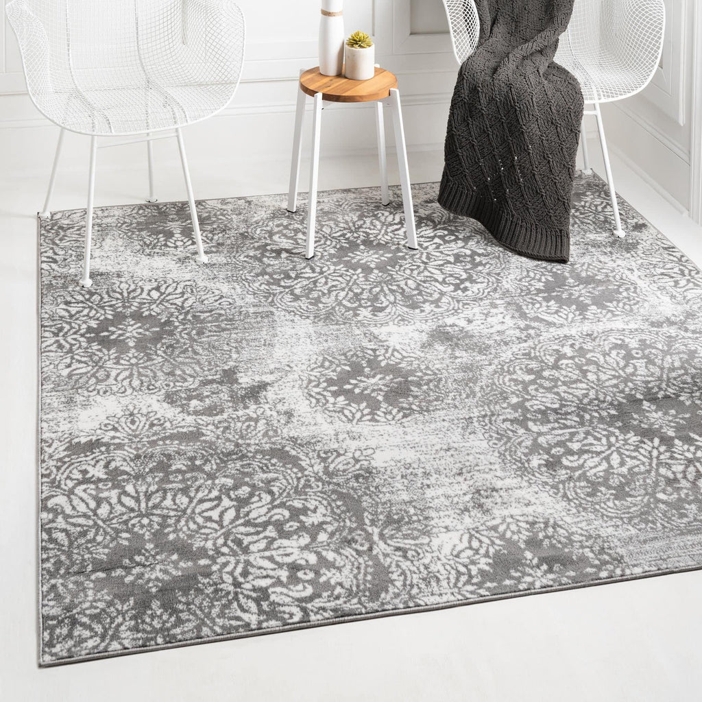 Unique Loom Sofia Collection Area Rug - Grand (2' 2" x 3' 1" Rectangle, Beige/ Ivory)