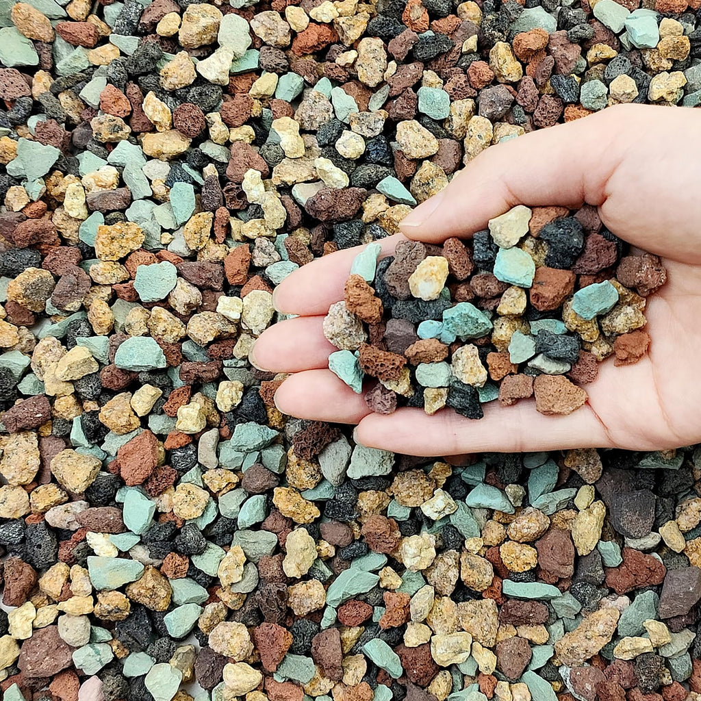 FANTIAN 2 lbs Red Lava Rocks for Plants,1/4 Inch Crush Volcanic Rock Gravel Potting Mix for Succulent Cactus Bonsai Aquarium Fire Pits and Garden Landscaping