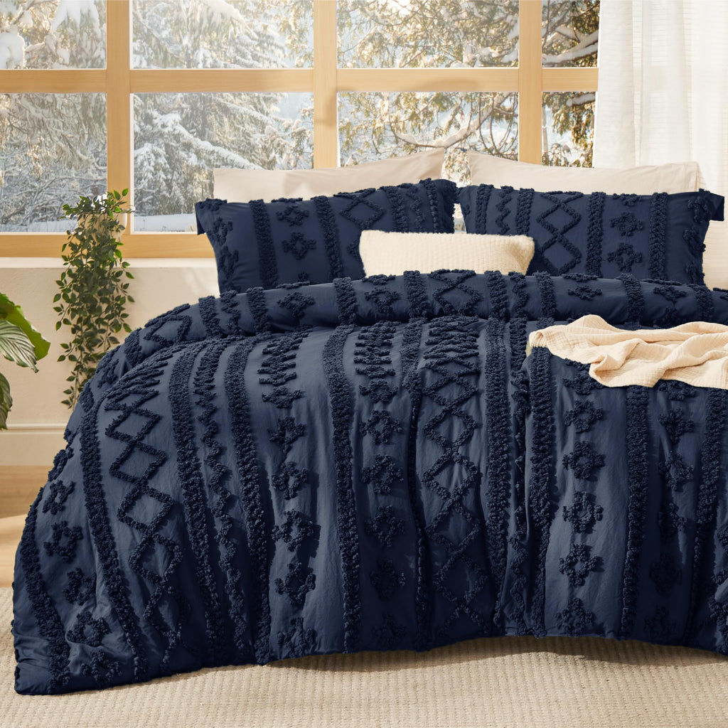Bedsure Tufted Boho Comforter Set Twin Size - Beige Boho Bed Set, GentleSoft™ 2 Pieces Farmhouse-Style Embroidery Bedding, Gifts for Woman, Soft Jacquard Kids' Twin Comforter for All Seasons
