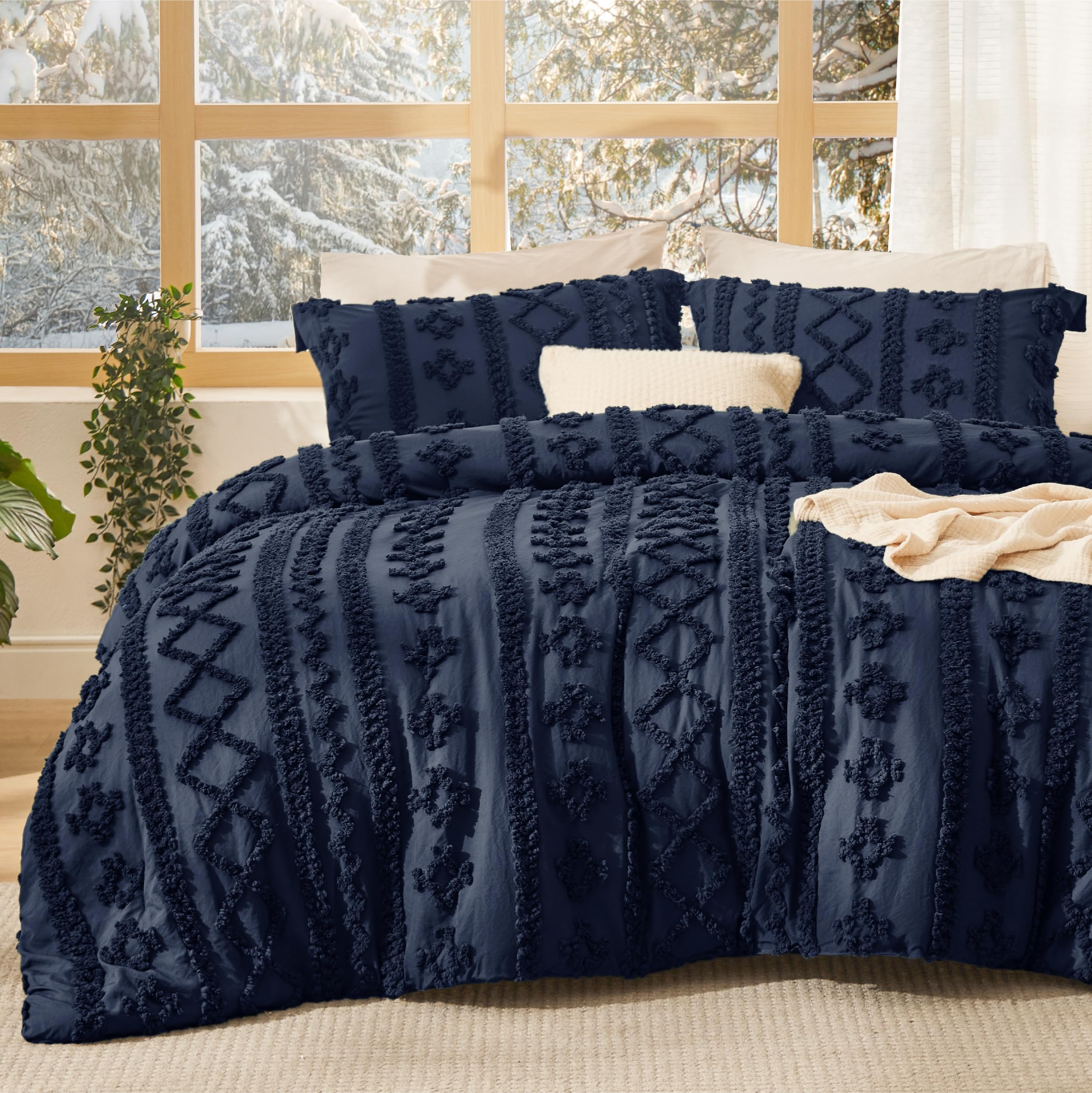 Bedsure Tufted Boho Comforter Set Twin Size - Beige Boho Bed Set, GentleSoft™ 2 Pieces Farmhouse-Style Embroidery Bedding, Gifts for Woman, Soft Jacquard Kids' Twin Comforter for All Seasons
