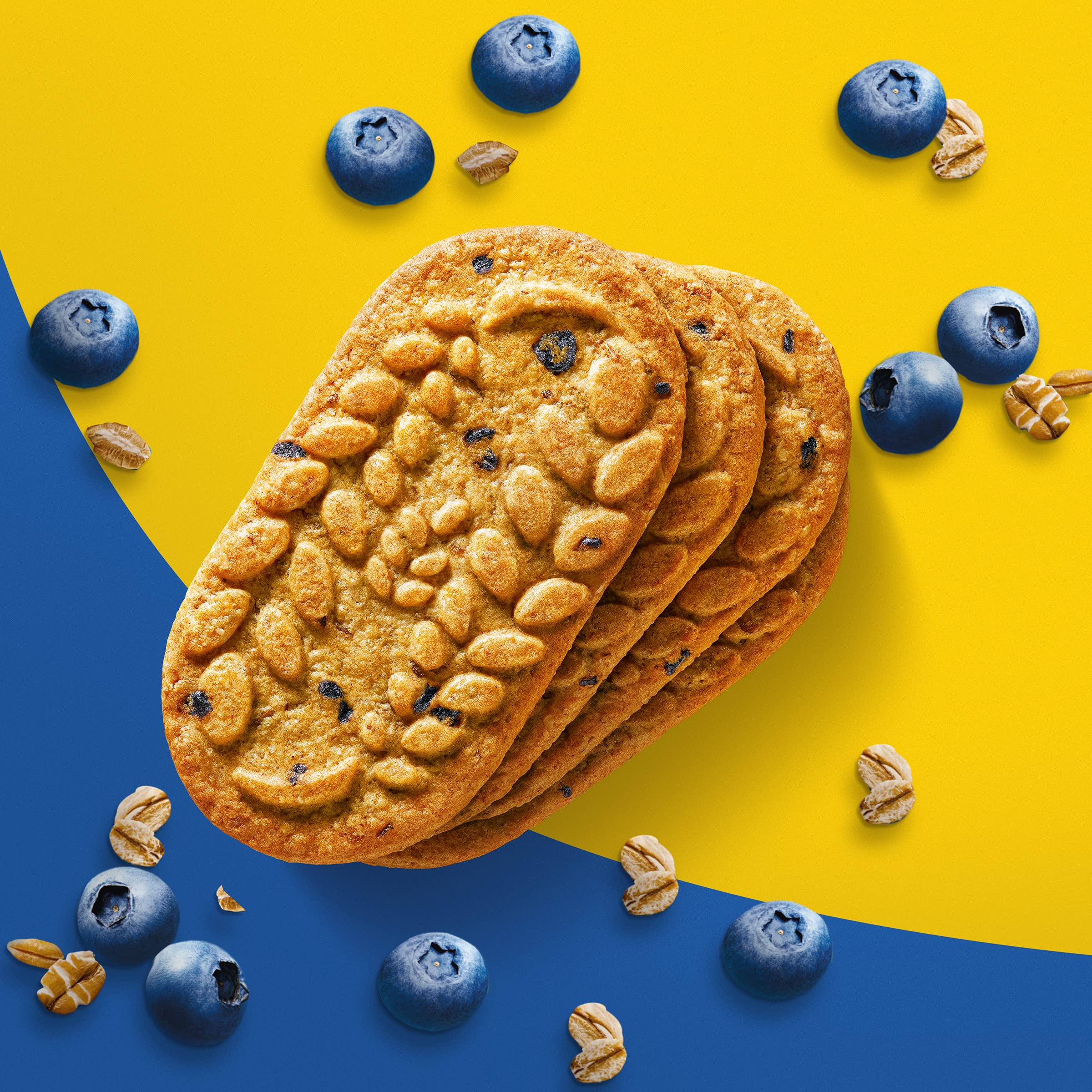 belVita Soft Baked Breakfast Bars, Oats & Chocolate, 6 Boxes of 5 Packs (1 Biscuit Per Pack)