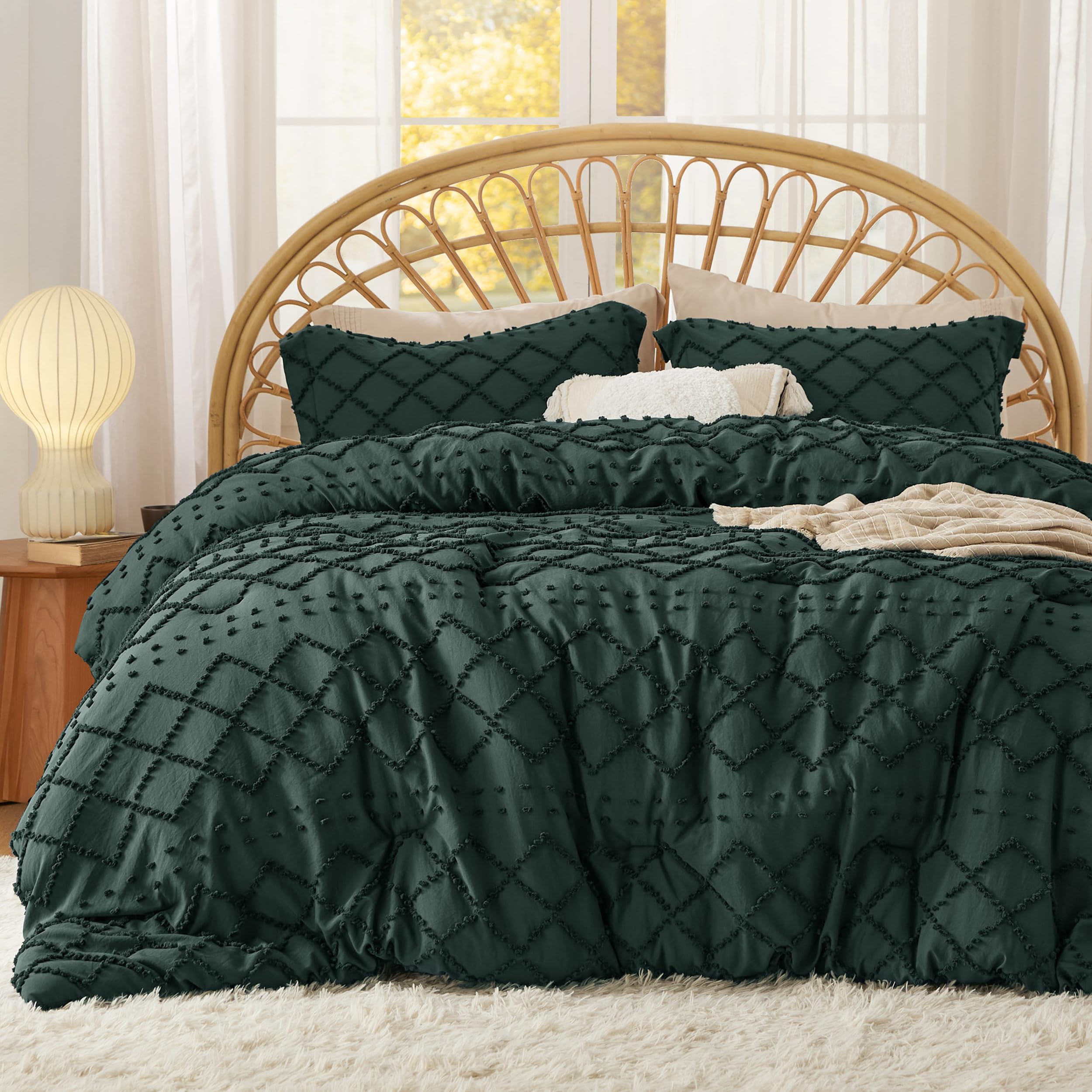 Bedsure Twin Comforter Set - White Boho Twin Comforter, Distressed Vintage Dorm Bedding Set for Kids, 2 Pieces Modern Farmhouse-Style Bed Set, Includes 1 Pillow Sham