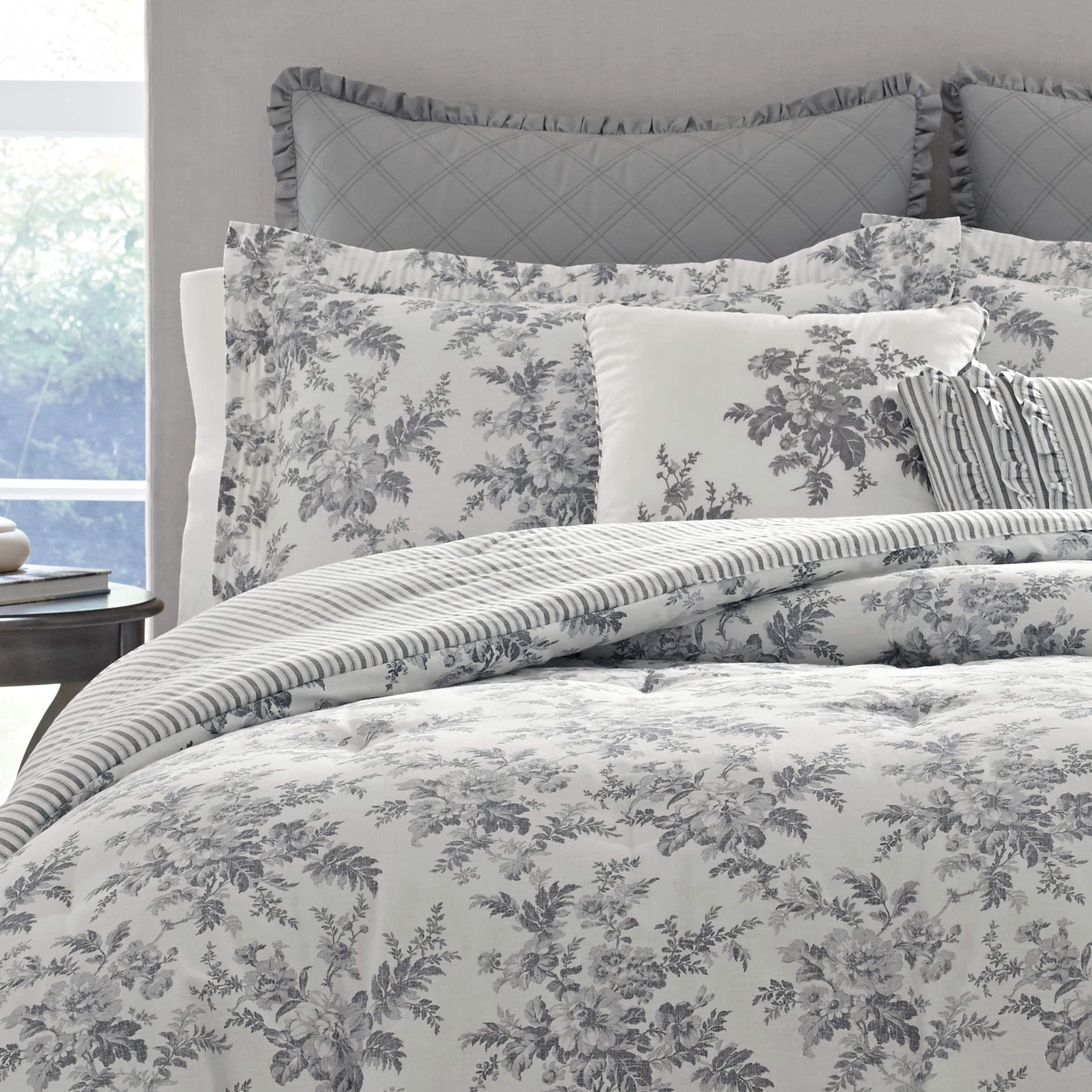 Laura Ashley - Duvet Set, Super Soft & Cozy Bedding, Includes Matching Shams & Bonus Throw Pillow Covers, Coquette Room Decor (Hope Patchwork Blue, Twin)