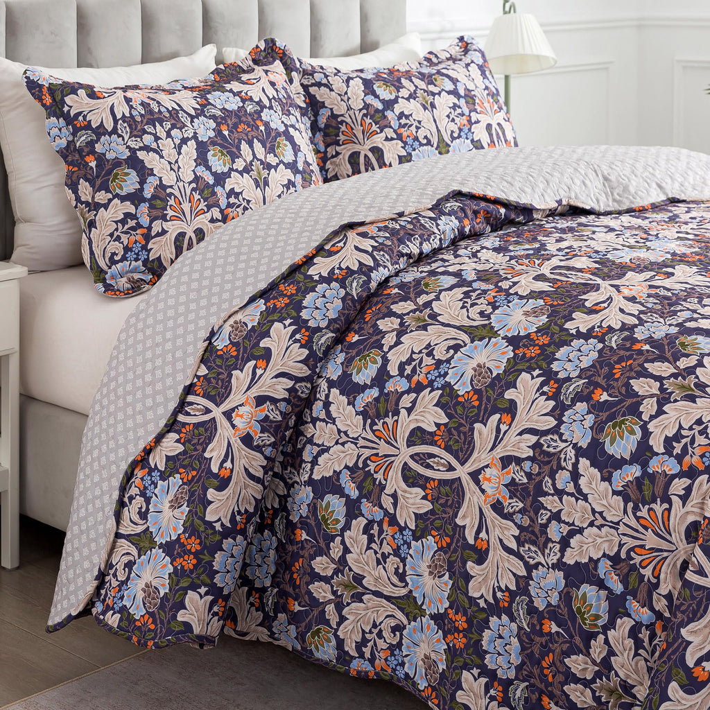HoneiLife Quilt Sets Twin Size - 2 Piece Microfiber Quilts Reversible Bedspreads Patchwork Coverlets Floral Bedding Set All Season Quilts with Blue and White Porcelain Pattern