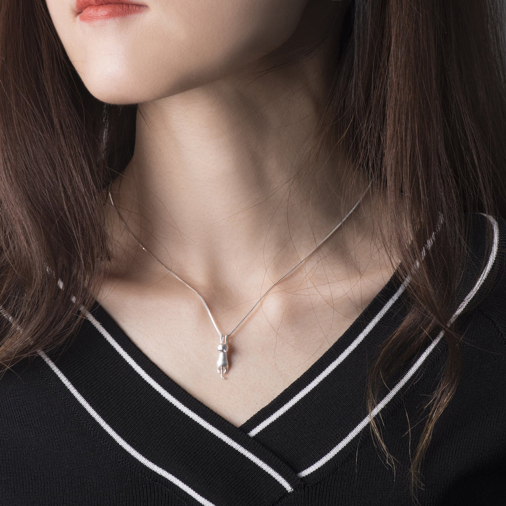 S.Leaf 925 Sterling Silver Cat Necklace Jewelry for Women Trendy Dainty Charm Pendant Necklaces Best Friend Birthday Gifts for Her Sister Mom Wife Womens