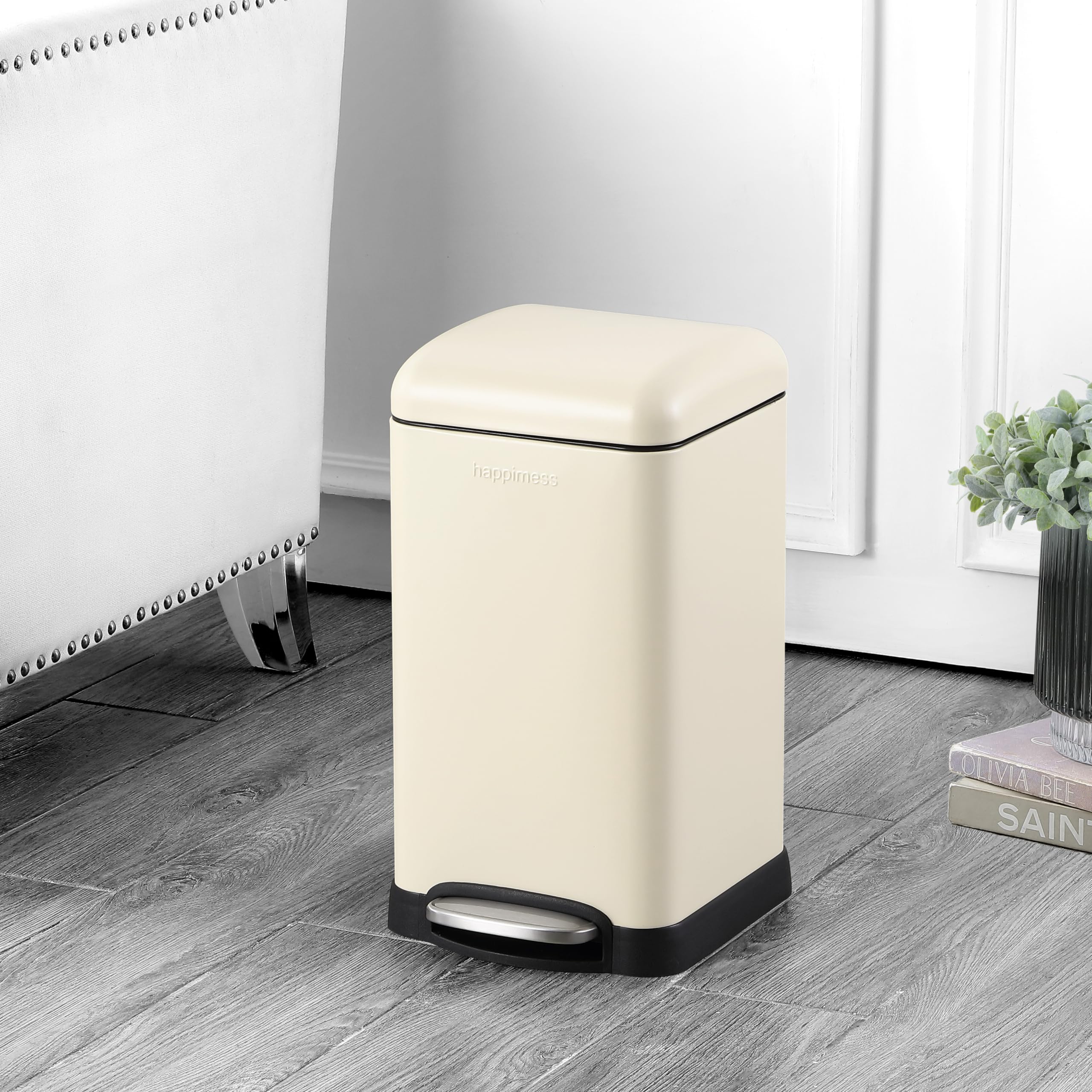 happimess HPM1012B Betty Retro Mini 3.2-Gallon Step-Open Trash Can with Soft-Close Lid, Modern, Minimalistic, Fingerprint Proof for Home, Kitchen, Laundry Room, Office, Bedroom, Bathroom, Black