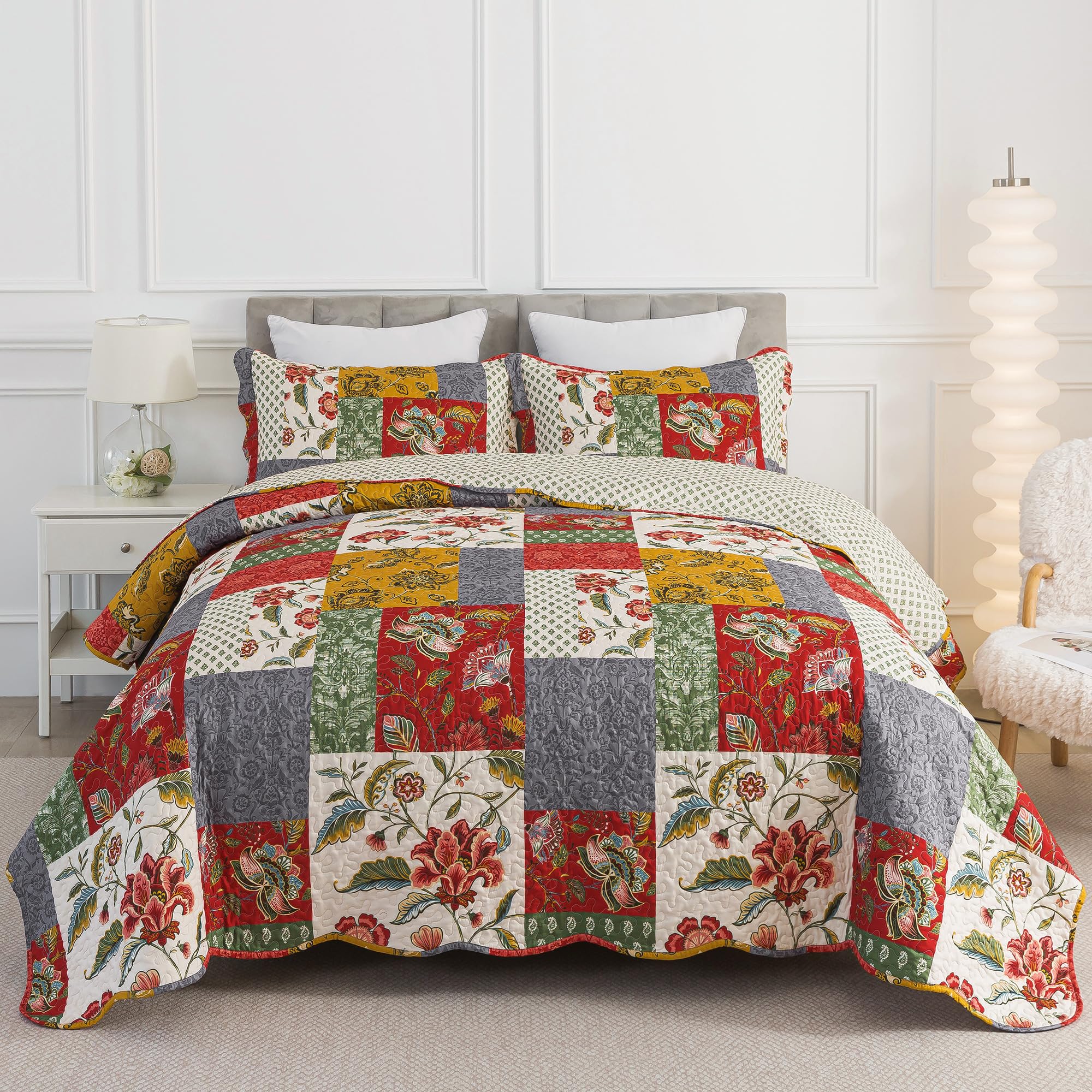 HoneiLife Quilt Sets Twin Size - 2 Piece Microfiber Quilts Reversible Bedspreads Patchwork Coverlets Floral Bedding Set All Season Quilts with Blue and White Porcelain Pattern