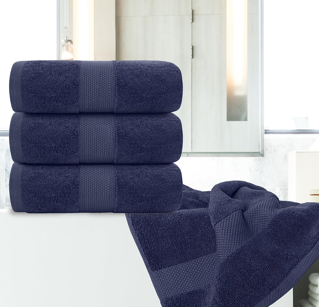 White Classic Luxury Bath Towels Set of 4 Large - 700 GSM Turkish Cotton Ultra Soft Bath Towels 27x54 | Highly Absorbent and Quick Dry | Hotel Towels for Bathroom Luxury, Plush Shower Towels, White