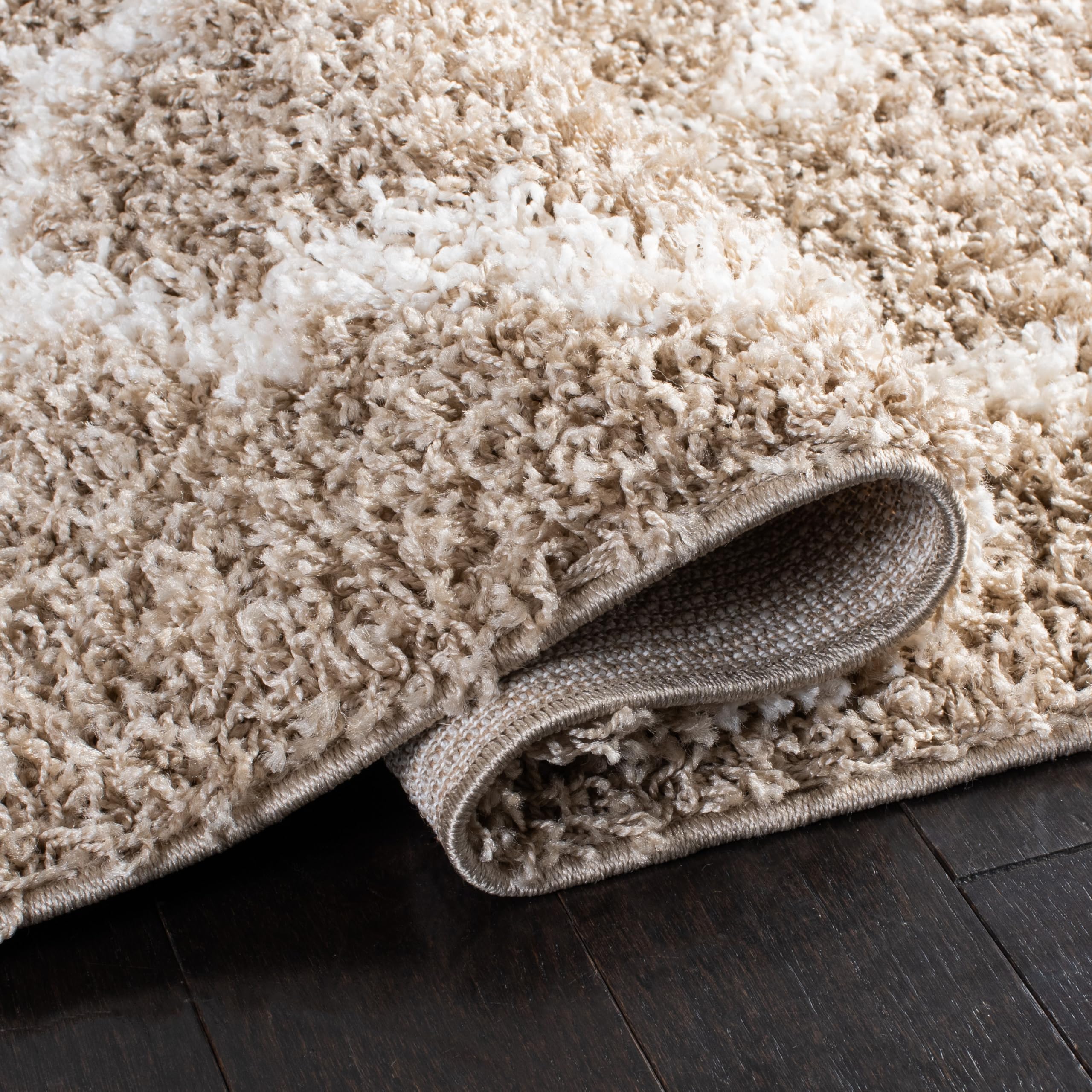 SAFAVIEH Dallas Shag Collection Accent Rug - 2'3" x 4', Beige & Ivory, Trellis Design, Non-Shedding & Easy Care, 1.5-inch Thick Ideal for High Traffic Areas in Entryway, Living Room, Bedroom (SGD257D)
