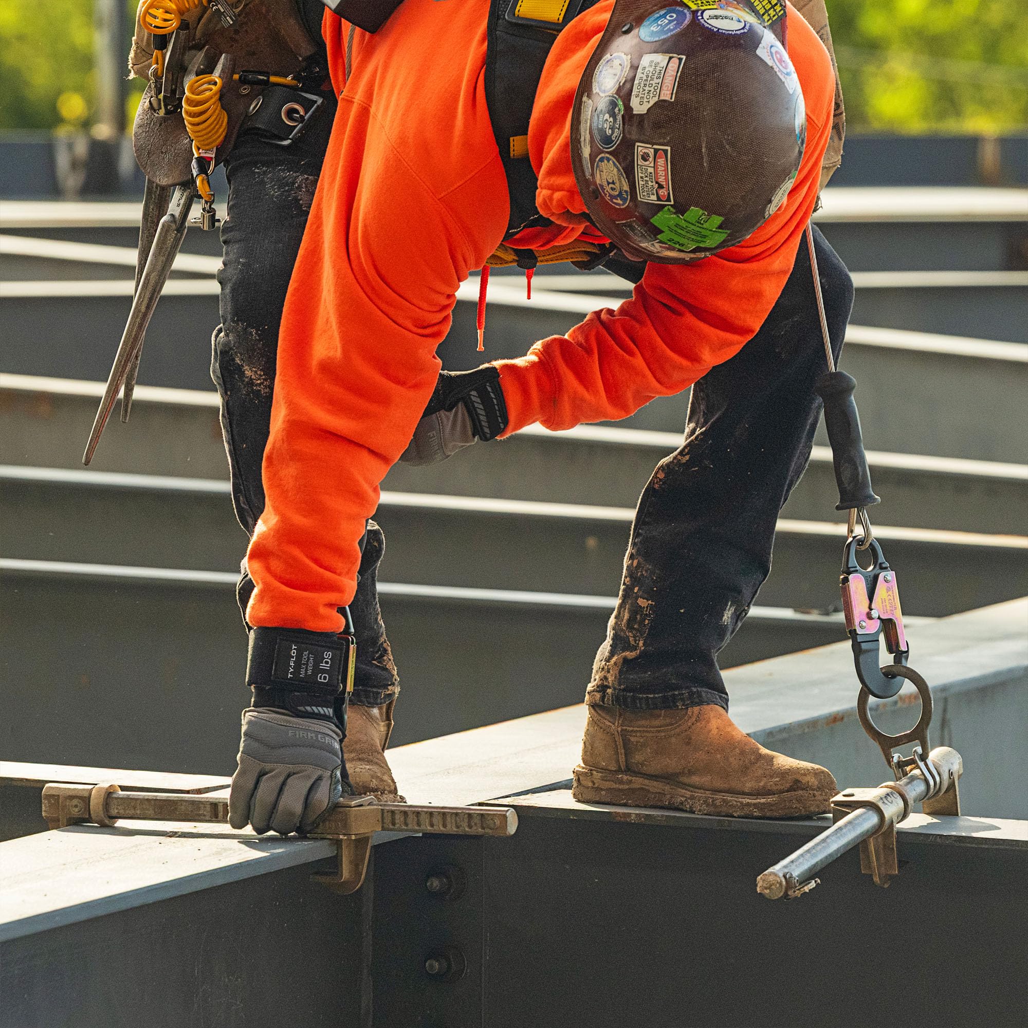 Guardian 00101 Beamer 2000 | Horizontal Beam Anchor | Fits 3.5 to 14 Inch Beams up to 1.25 Inches Thick | Tool Free Installation | OSHA and ANSI Compliant