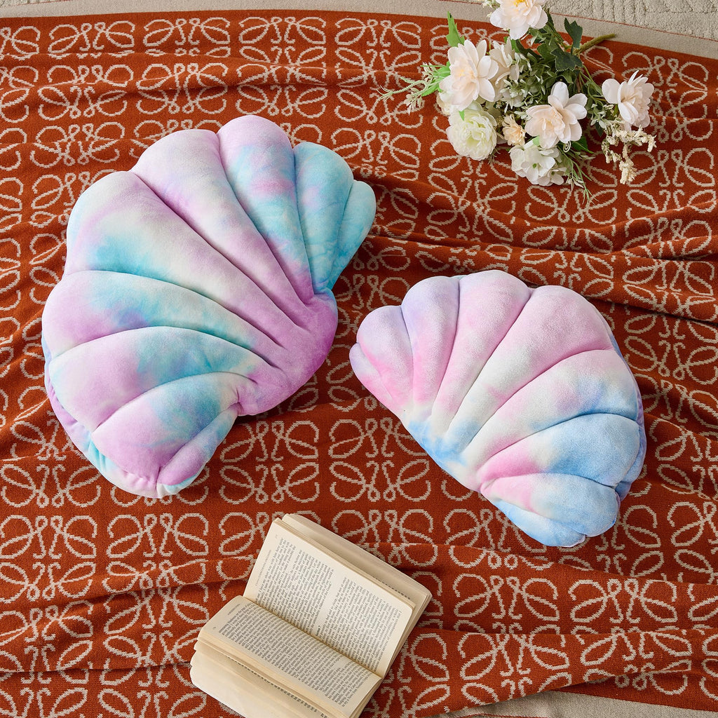 XIAIJIA Seashell Decorative Pillow Shell Shaped Throw Pillow 3D Insert Beach Pillow Soft Velvet Pillow Sea Ocean Decoration Couch Bed Pillow Cushions(Champagne,14 X 11 inch)