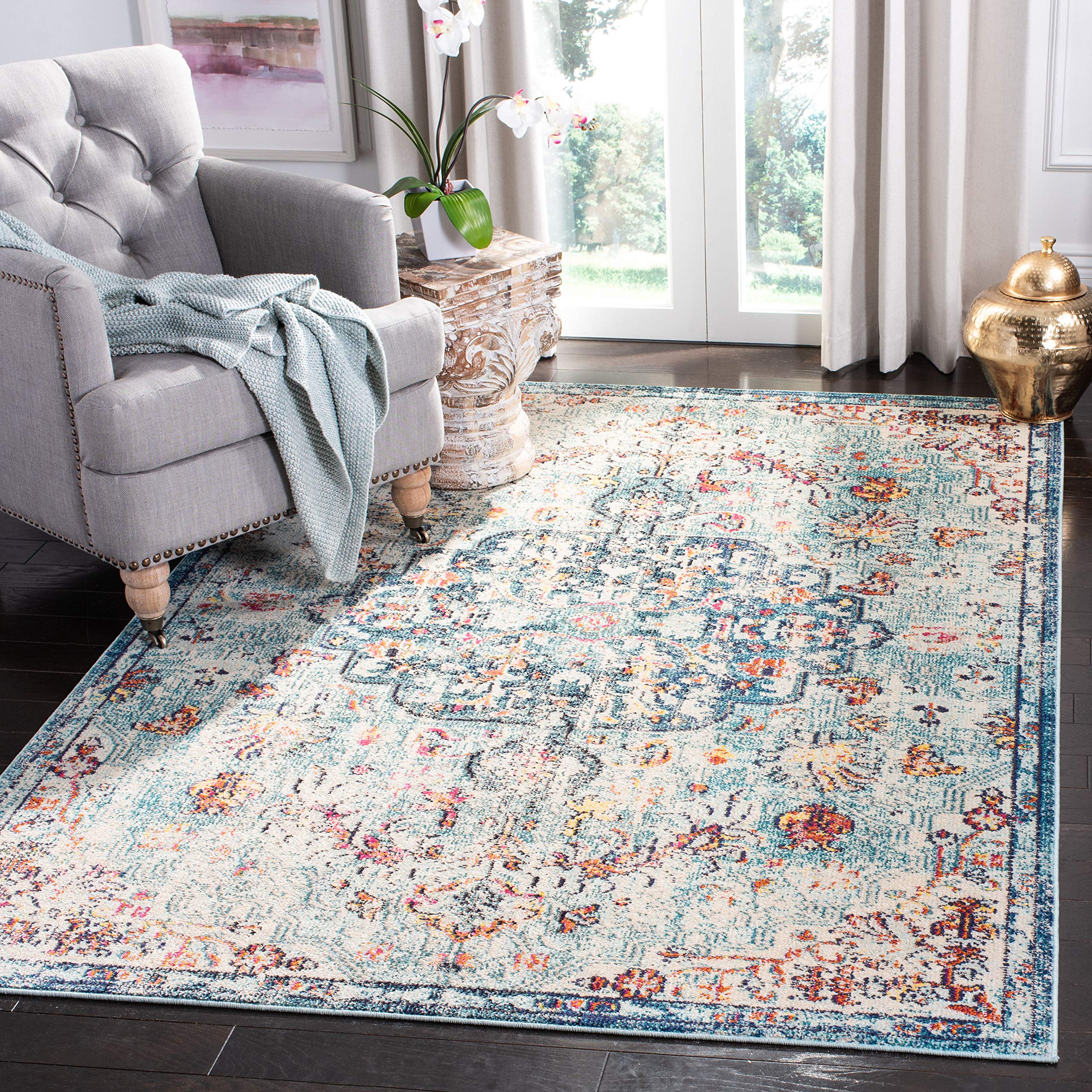 SAFAVIEH Madison Collection Accent Rug - 2'2" x 4', Beige & Black, Medallion Distressed Design, Non-Shedding & Easy Care, Ideal for High Traffic Areas in Entryway, Living Room, Bedroom (MAD447B)