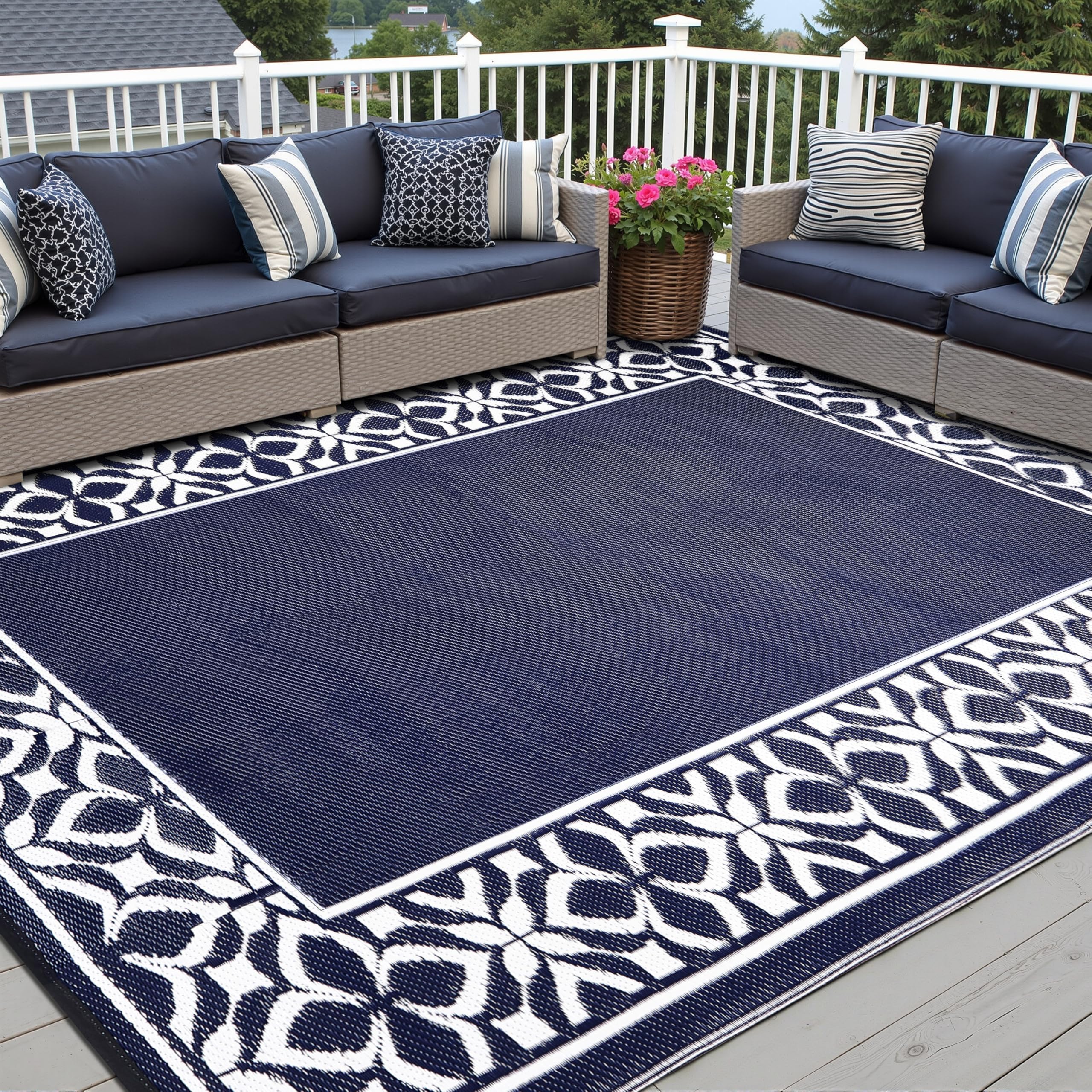PureCozy Outdoor Plastic Straw Rug Black Beige Large Outside Waterproof Outdoor Patio 5x8 Carpet Geometric Reversible Mat Modern for Camping RV Porch Deck Balcony Beach