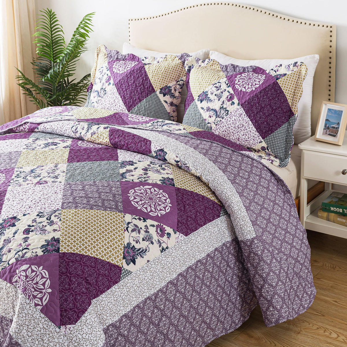 HoneiLife Quilt Sets Twin Size - 2 Piece Microfiber Quilts Reversible Bedspreads Patchwork Coverlets Floral Bedding Set All Season Quilts with Blue and White Porcelain Pattern
