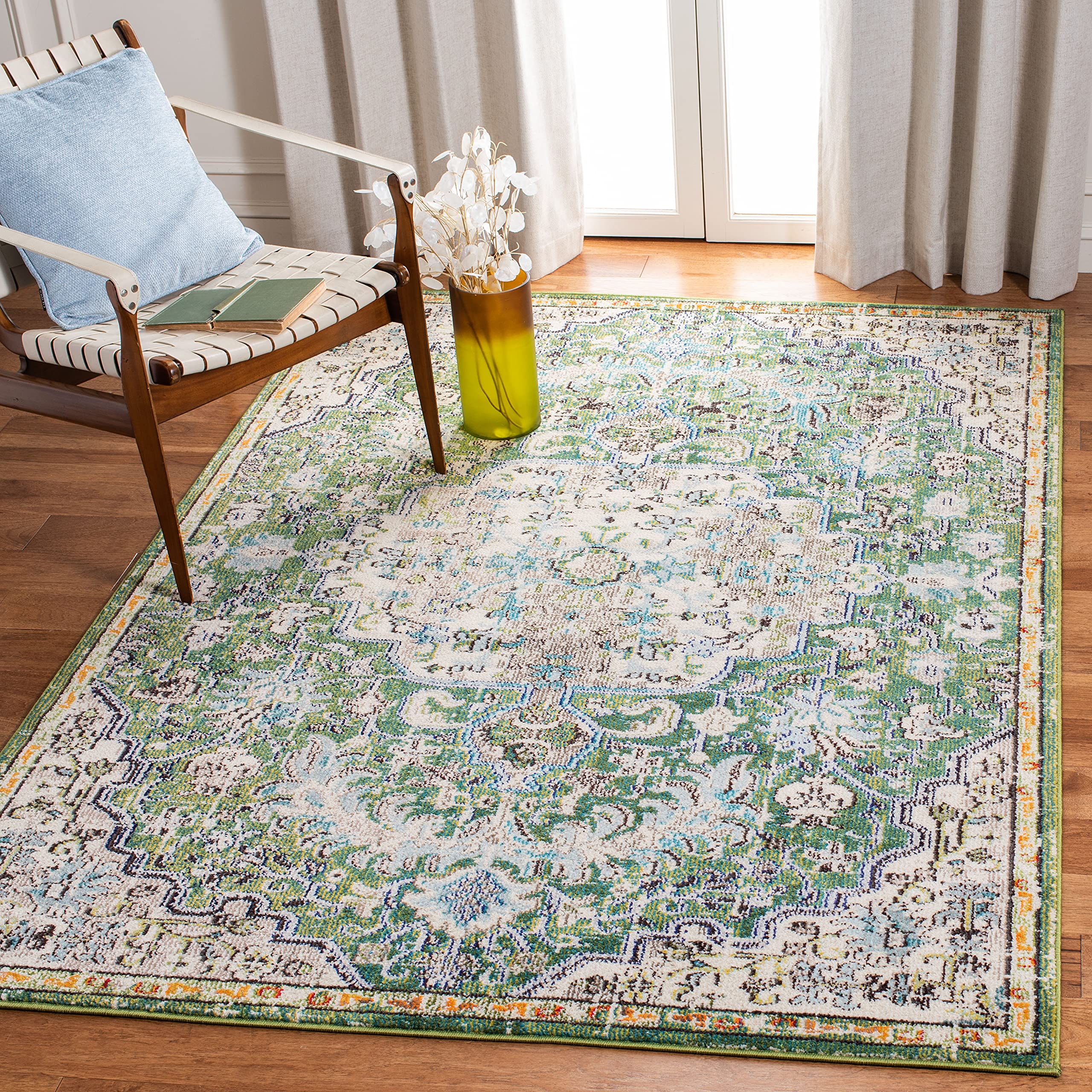 SAFAVIEH Madison Collection Accent Rug - 2'2" x 4', Beige & Black, Medallion Distressed Design, Non-Shedding & Easy Care, Ideal for High Traffic Areas in Entryway, Living Room, Bedroom (MAD447B)