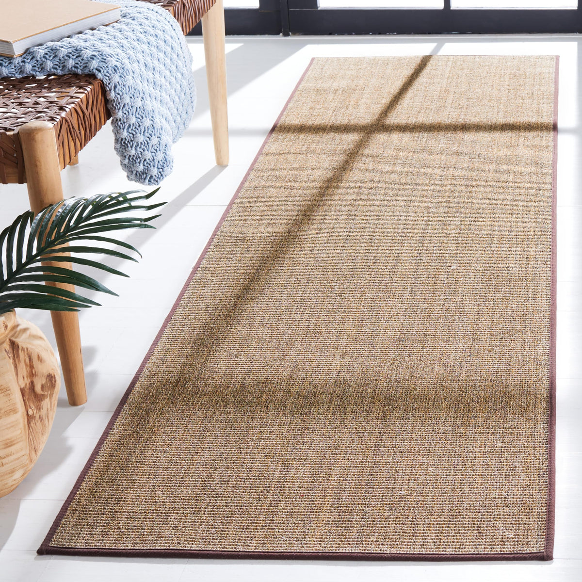 Martha Stewart x SAFAVIEH Area Rug Collection - 1'9" x 2'10", Beige & Ivory, Sisal & Jute, Farmhouse Style, Ideal for Living Room, Bedroom, Office, Dining Space (MSR9501C)
