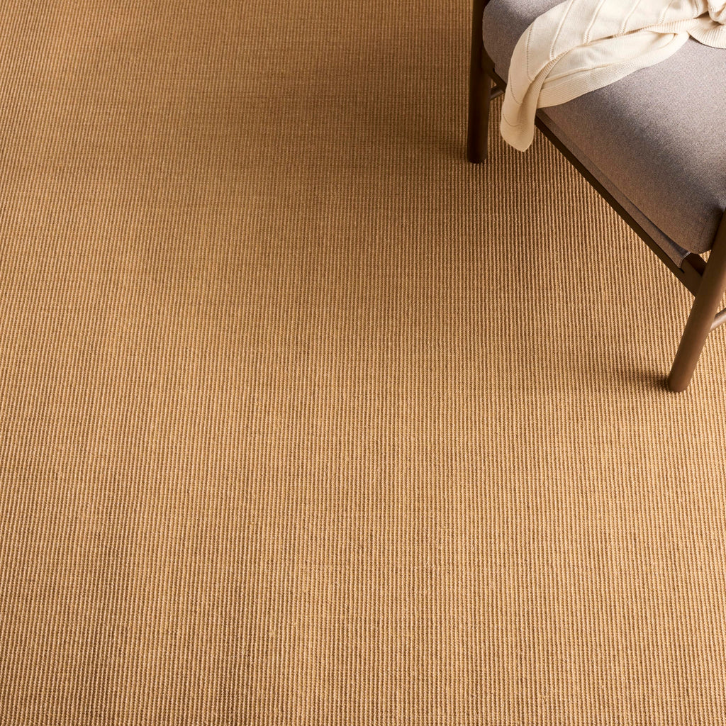 Martha Stewart x SAFAVIEH Area Rug Collection - 1'9" x 2'10", Beige & Ivory, Sisal & Jute, Farmhouse Style, Ideal for Living Room, Bedroom, Office, Dining Space (MSR9501C)