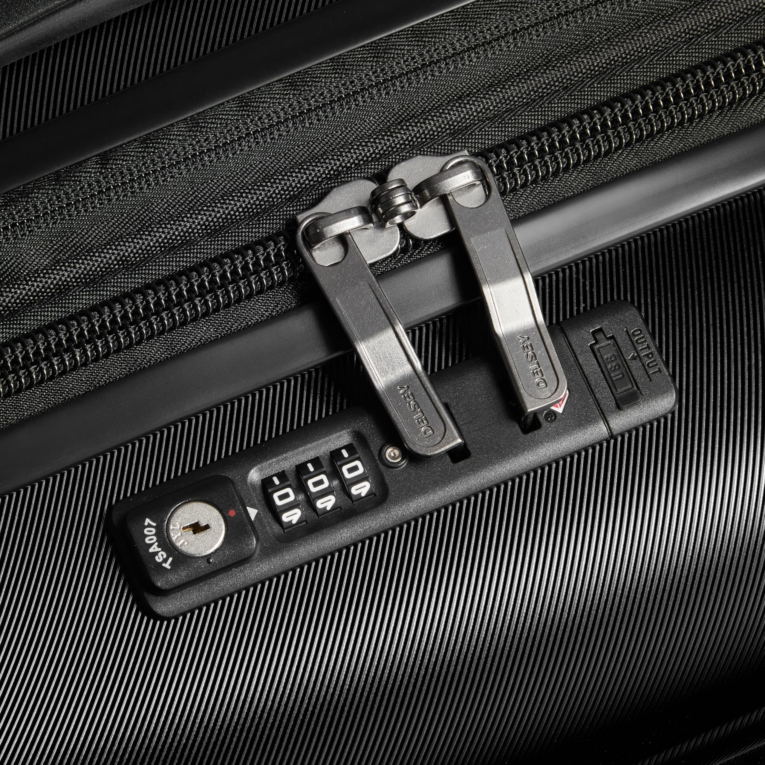 DELSEY PARIS Cruise 3.0 Hardside Expandable Luggage with Spinner Wheels, Black, Carry on 20 Inch
