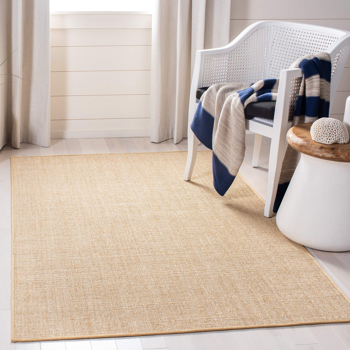 Martha Stewart x SAFAVIEH Area Rug Collection - 1'9" x 2'10", Beige & Ivory, Sisal & Jute, Farmhouse Style, Ideal for Living Room, Bedroom, Office, Dining Space (MSR9501C)